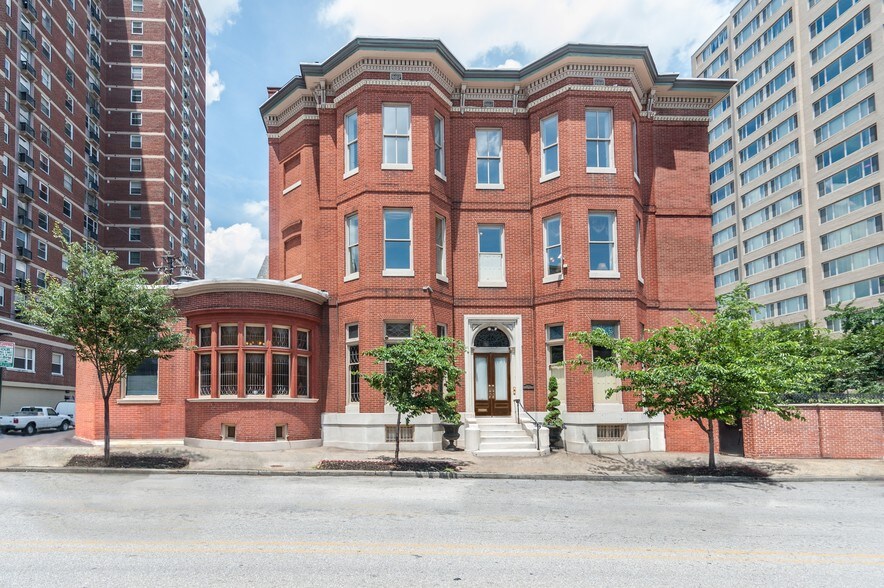 Primary Photo Of 106 E Chase St, Baltimore Office Residential For Sale