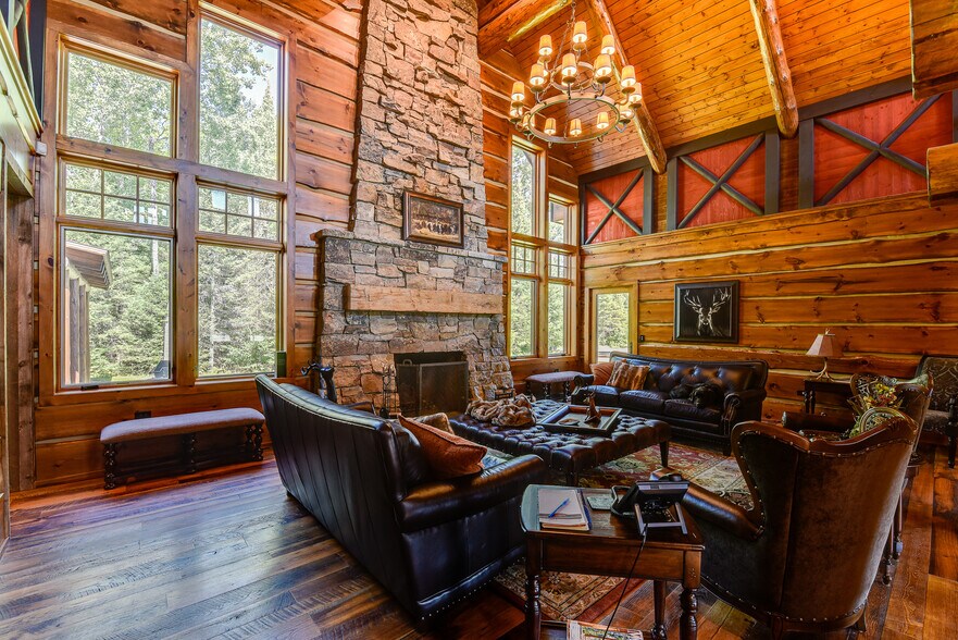 More Photos Of 5771 US Highway 45, Land O Lakes Office For Sale