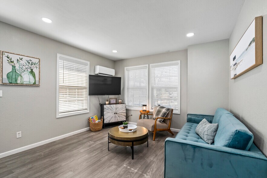 More Photos Of 86 Hillside Ave, Holiday Island Apartments For Sale