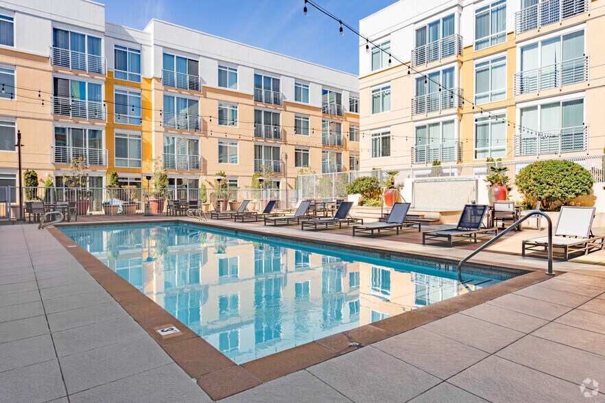 More Photos Of 7650 SE 27th St, Mercer Island Apartments For Lease