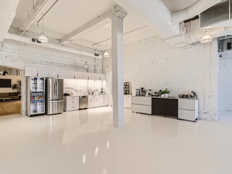 More Photos Of 212 3rd Ave N, Minneapolis Office For Lease