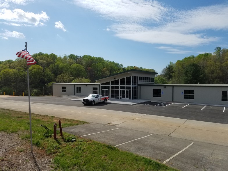 Primary Photo Of 359 Boones Mill Rd, Boones Mill Warehouse For Lease