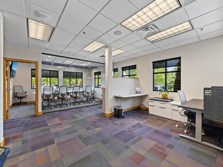 More Photos Of 2002 Caribou Dr, Fort Collins Office For Sale
