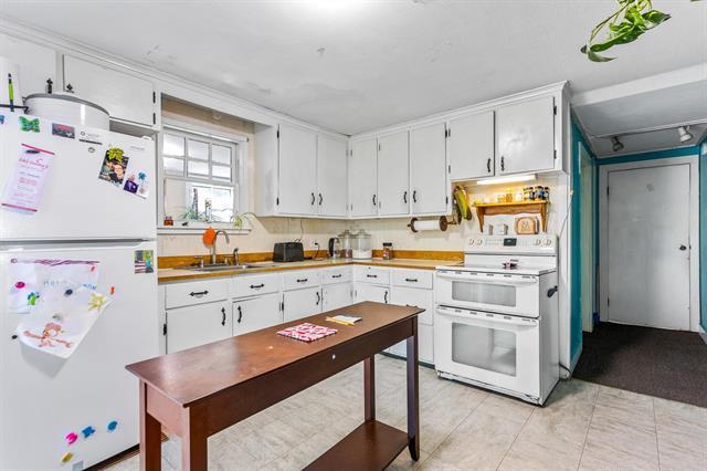 More Photos Of 11 Cleveland St, Rochester Apartments For Sale