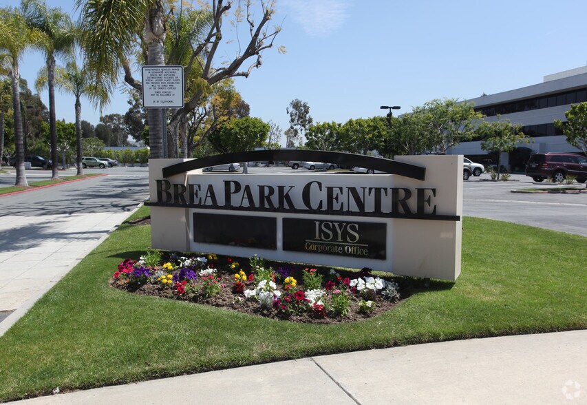 More Photos Of 2601 Saturn St, Brea Office For Lease