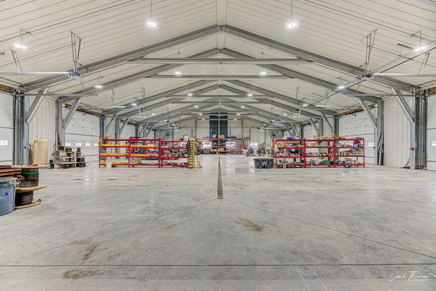 More Photos Of 4775 York Rd, Helena Light Distribution For Sale