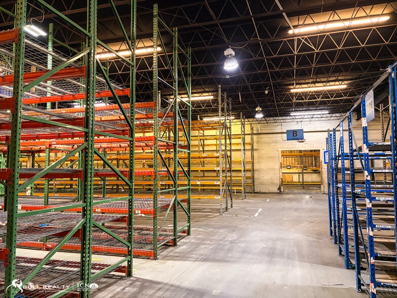More Photos Of 5530 E Ponce De Leon Ave, Stone Mountain Distribution For Lease
