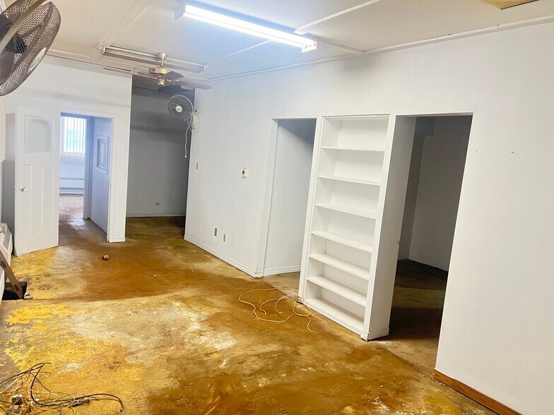 More Photos Of 48 Prospect St, Newmarket Warehouse For Lease