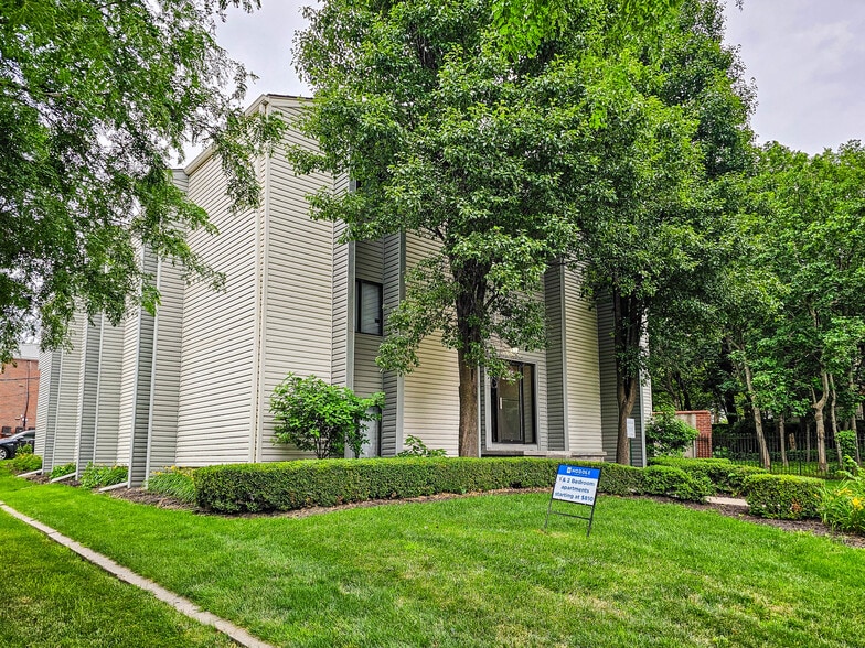 More Photos Of 415 S 38th St, Omaha Apartments For Sale
