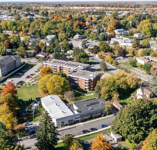 More Photos Of 111 West Mary St, Picton Assisted Living For Sale