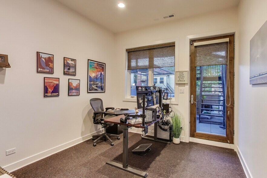 More Photos Of 1950 N Sedgwick St, Chicago Storefront Retail Residential For Sale