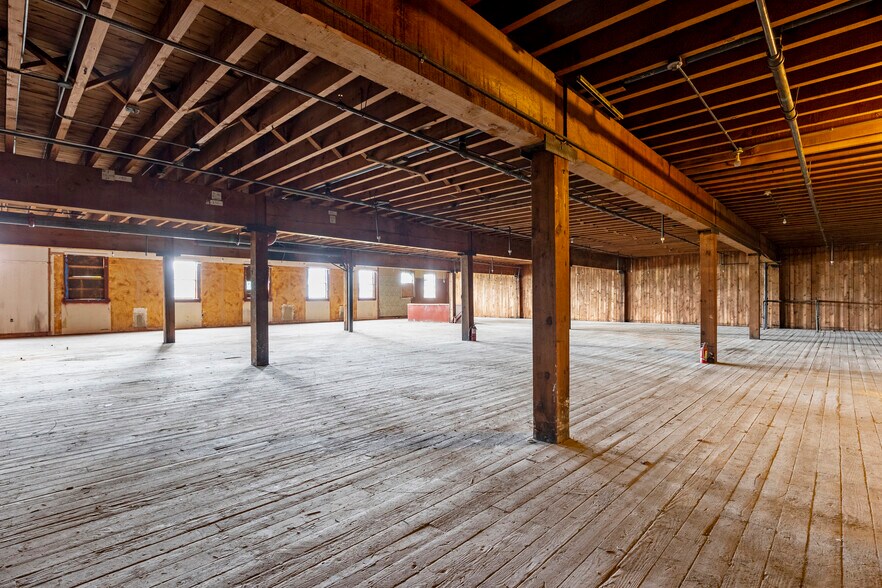 More Photos Of , Seattle Unknown For Sale