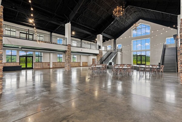 More Photos Of 1616 Oil Well Rd, Jefferson City Golf Course Driving Range For Sale