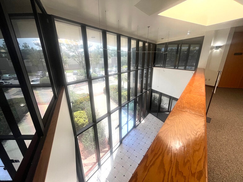 More Photos Of 3550 W Waters Ave, Tampa Office For Sale