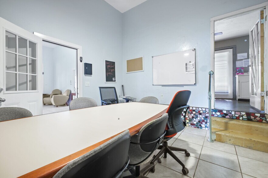 More Photos Of 319 Los Indios Ranch Rd, Boerne Specialty For Sale