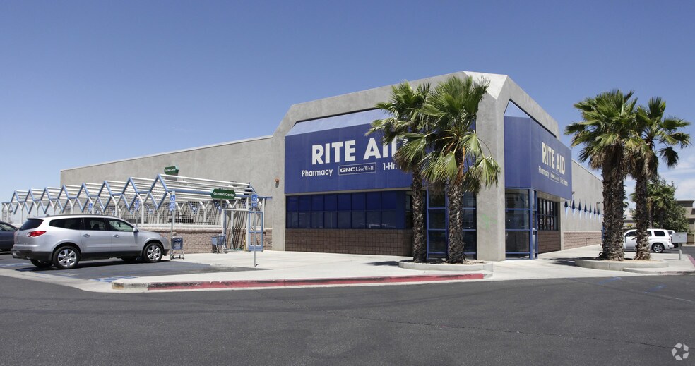 Primary Photo Of 15510 Main St, Hesperia Drugstore For Lease