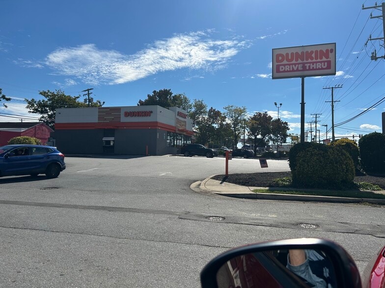 More Photos Of 5519 Ritchie Hwy, Baltimore Auto Dealership For Sale