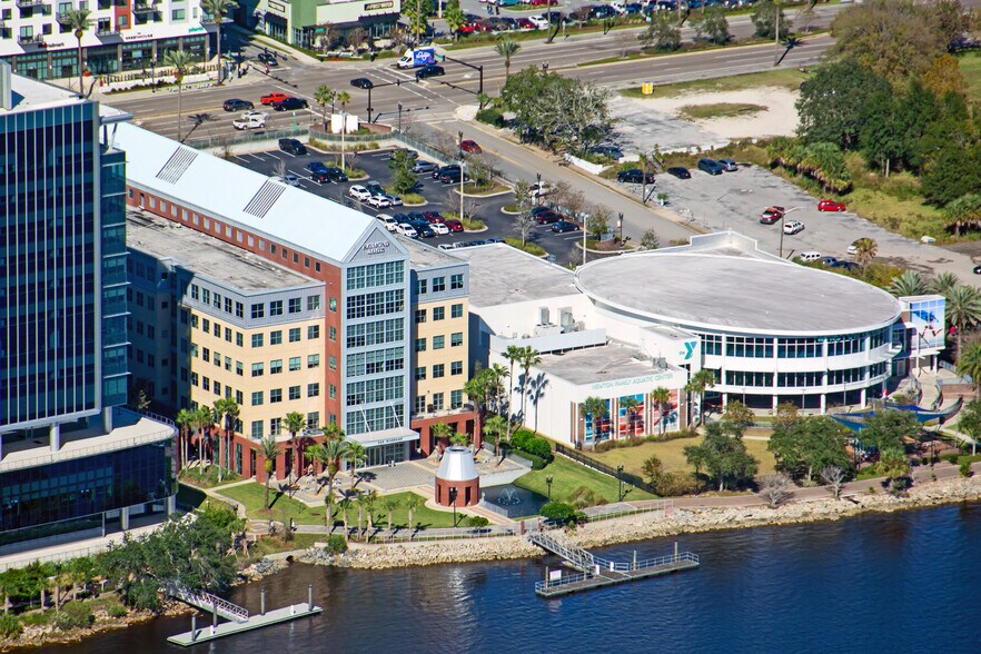 More Photos Of 245 Riverside Ave, Jacksonville Office For Lease