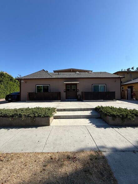 More Photos Of 1344 E Broadway, Glendale Apartments For Sale