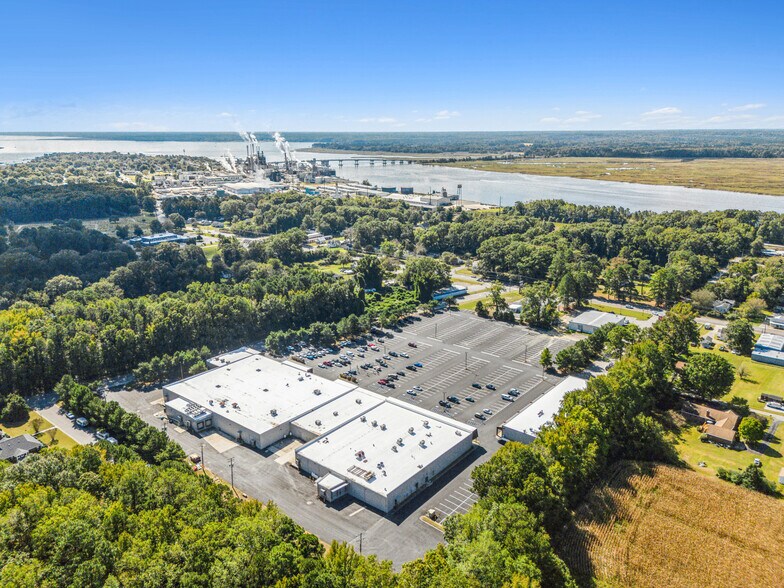 More Photos Of King William Ave Btwn Ogd St @ King William Ave btwn Ogden St & Ch, West Point Unknown For Lease