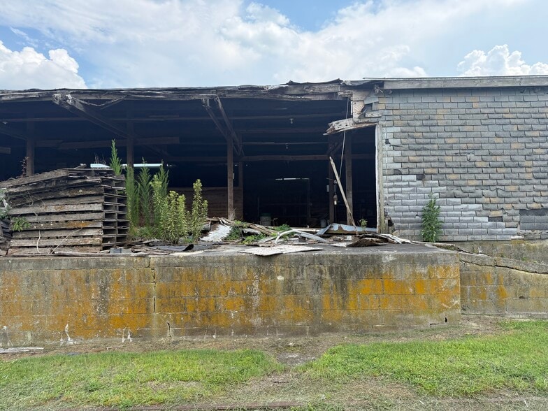 More Photos Of 4911 Terra Ceia Road, Pantego Industrial For Sale
