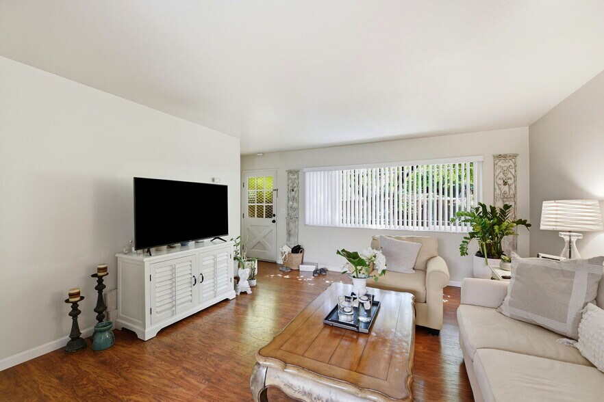 More Photos Of 870 Williams Way, Sunnyvale Apartments For Sale