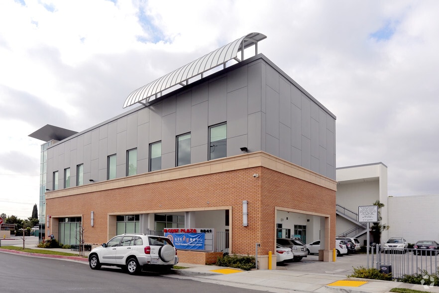 More Photos Of 8841 Garvey Ave, Rosemead Coworking Space
