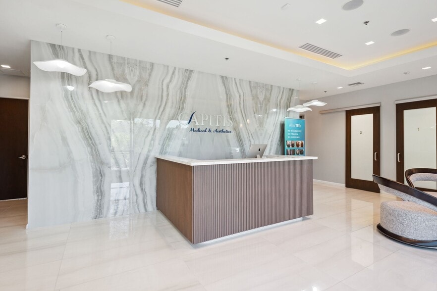 More Photos Of 11189 Sorrento Valley Rd, San Diego Research And Development For Sale