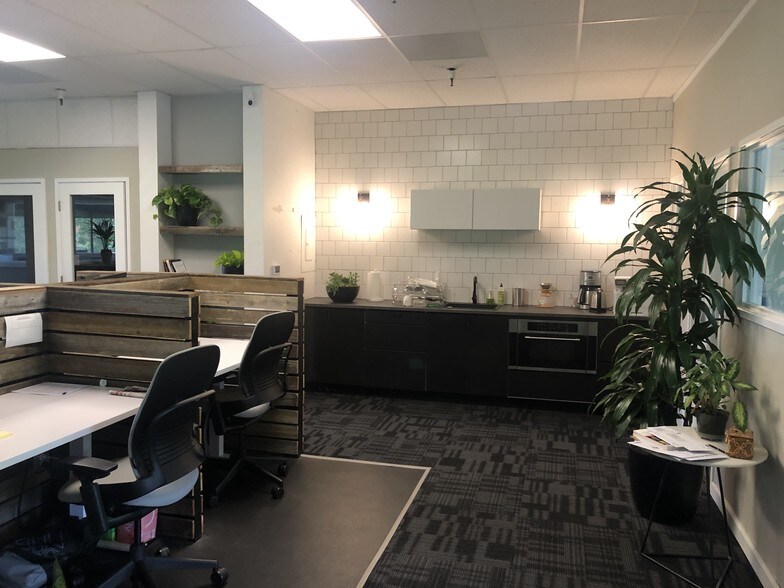 More Photos Of 650 E Blithedale Ave, Mill Valley Loft Creative Space For Lease