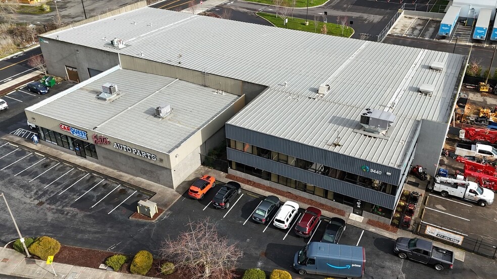 More Photos Of 9444 N Whitaker Rd, Portland Light Distribution For Lease