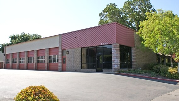 More Photos Of 8690 Elk Grove Blvd, Elk Grove Unknown For Lease
