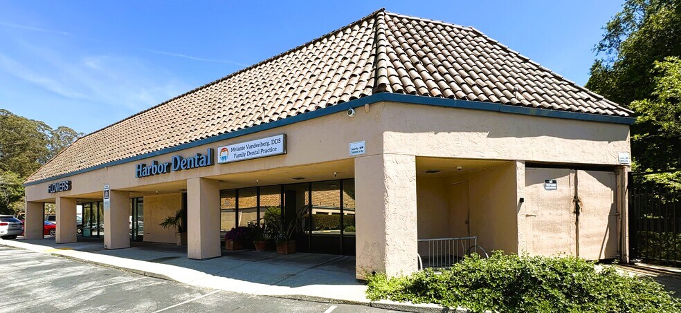 More Photos Of 2050-2128 Soquel Ave, Santa Cruz Storefront Retail Office For Lease