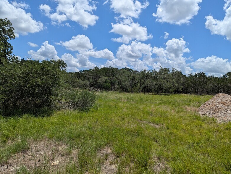 More Photos Of 5165 Lone Man Mountain rd, Driftwood Land For Sale
