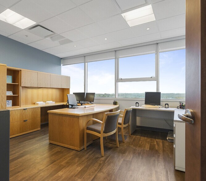 More Photos Of 13737 96 Ave, Surrey Medical For Sale