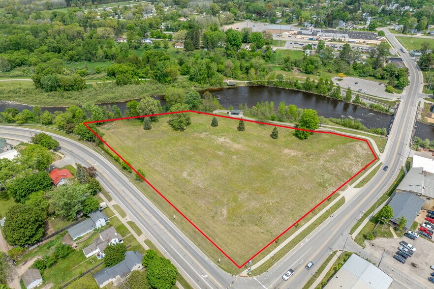 More Photos Of 906 N State St, Big Rapids Land For Sale