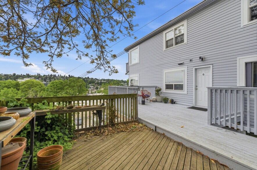 More Photos Of 1401 W Bertona St, Seattle Apartments For Sale