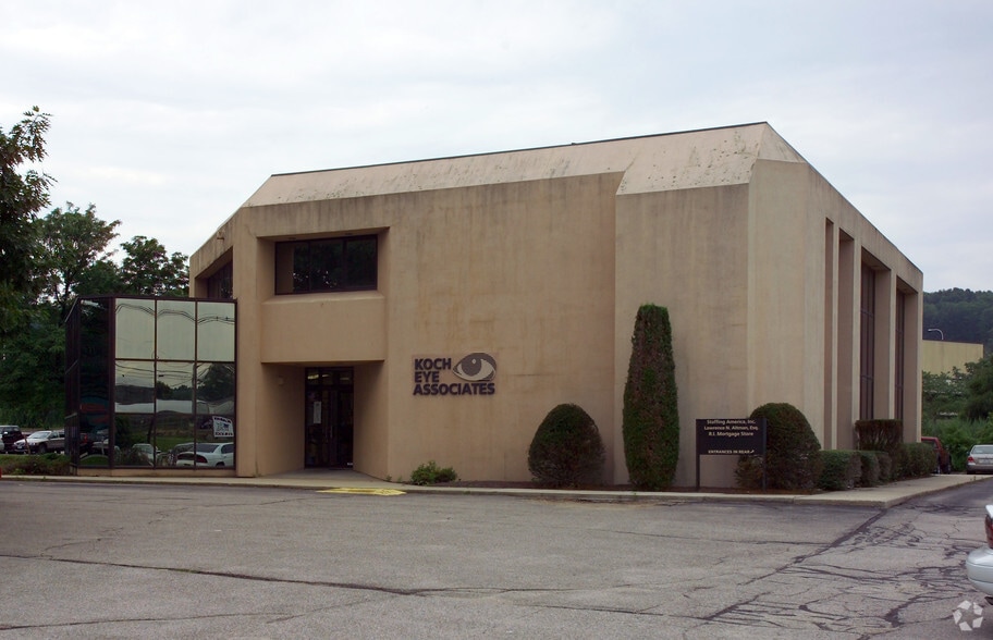 Primary Photo Of 1404 Atwood Ave, Johnston Office For Lease