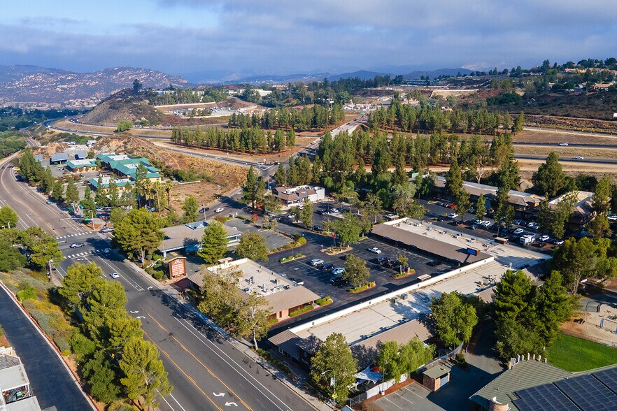 More Photos Of 1730 Alpine Blvd, Alpine General Retail For Lease