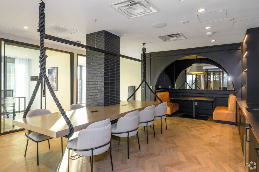 More Photos Of 3030 S Potomac Ave, Arlington Multifamily For Sale