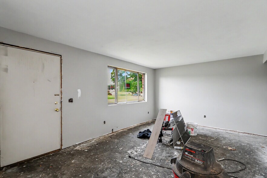 More Photos Of 318 Rae Ct, Willard Apartments For Sale