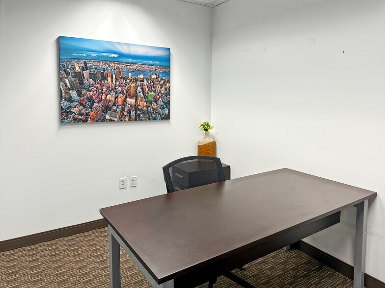 More Photos Of 2010 11th Ave, Regina Coworking Space