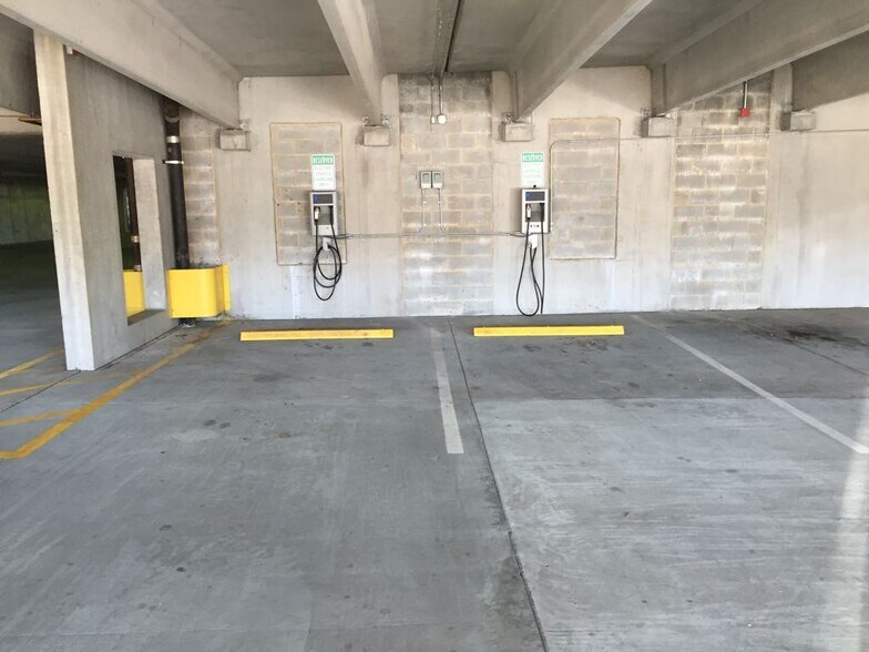 More Photos Of 187 N Church St, Spartanburg Coworking Space