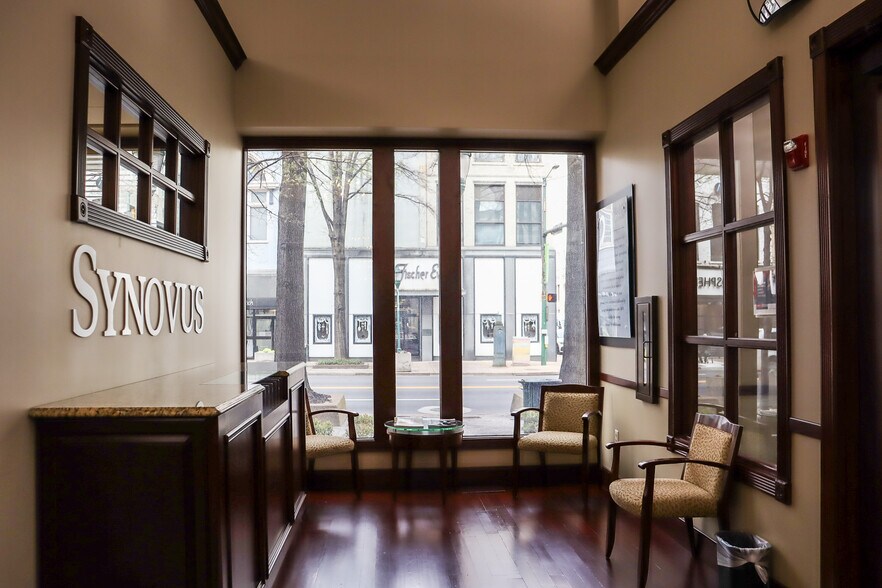 More Photos Of 800 Market St, Chattanooga Apartments For Sale