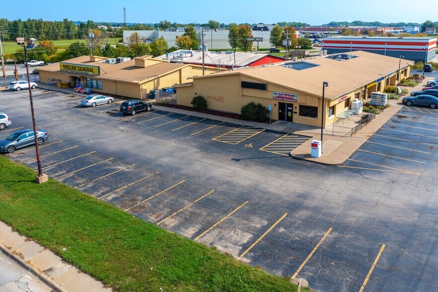 More Photos Of 305-315 W 10th Ave, Milan General Retail For Sale