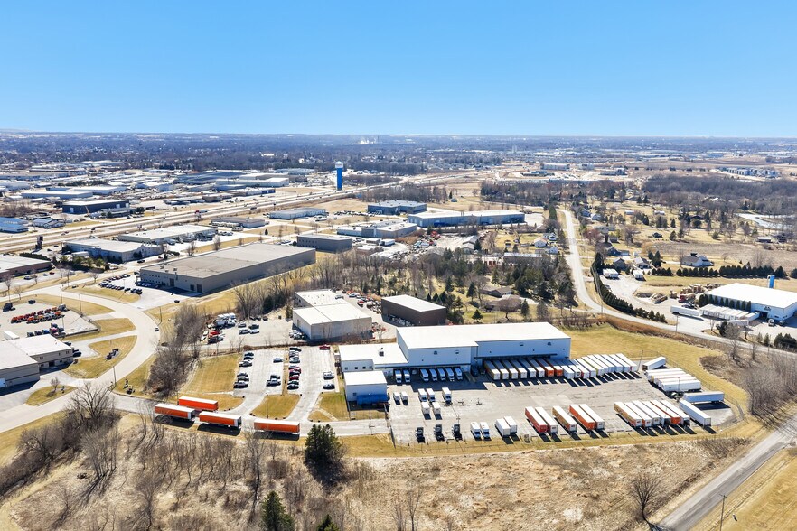 More Photos Of 2350-2400 Northridge Dr, Kaukauna Manufacturing For Sale