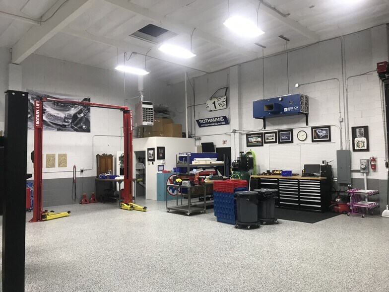 More Photos Of 820 Park Ave, San Jose Manufacturing For Sale