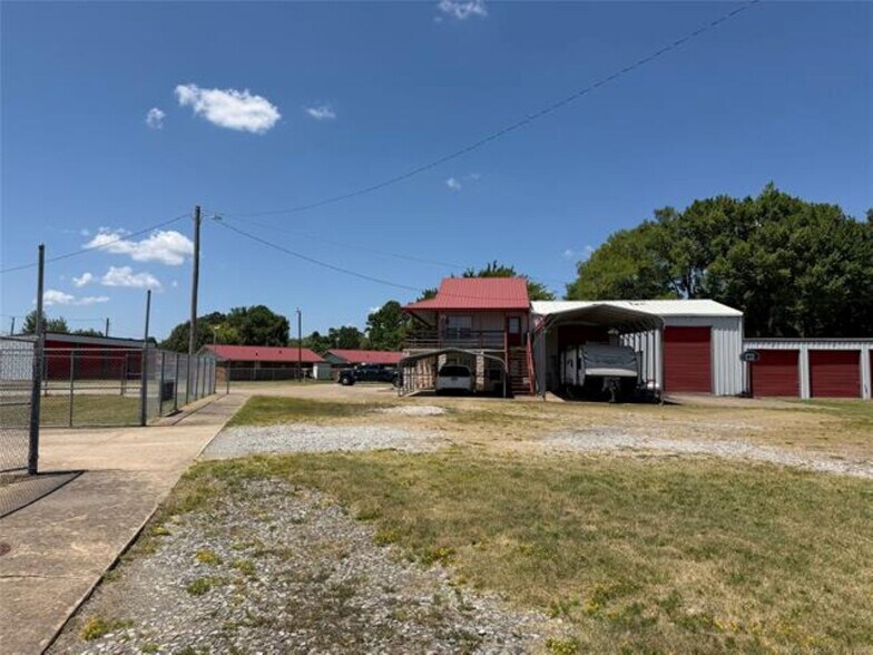 More Photos Of 500 1st St, Clayton Self Storage For Sale