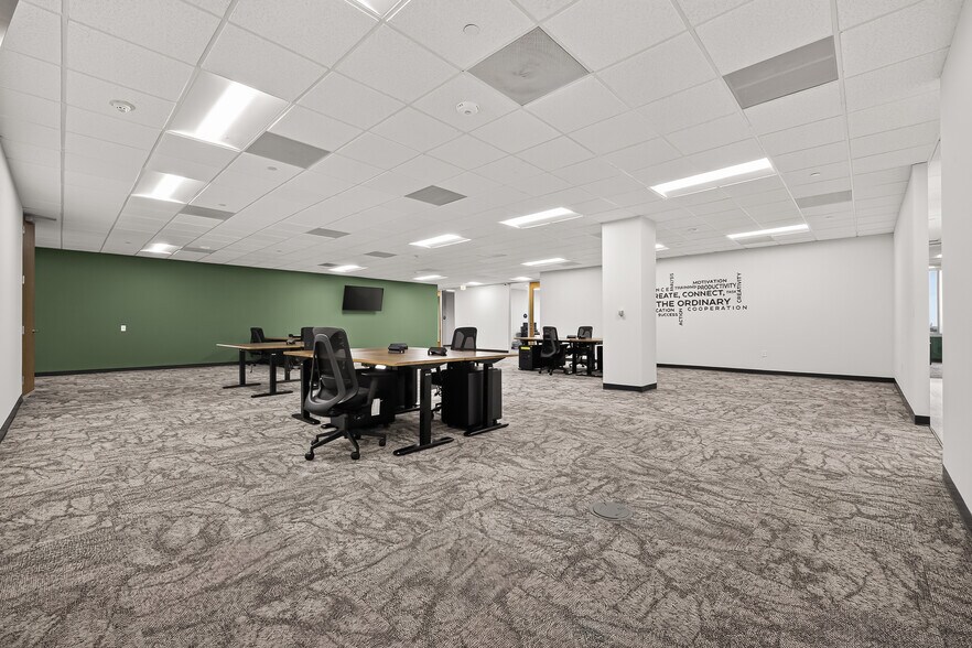 More Photos Of 9800 Richmond Ave, Houston Office For Lease