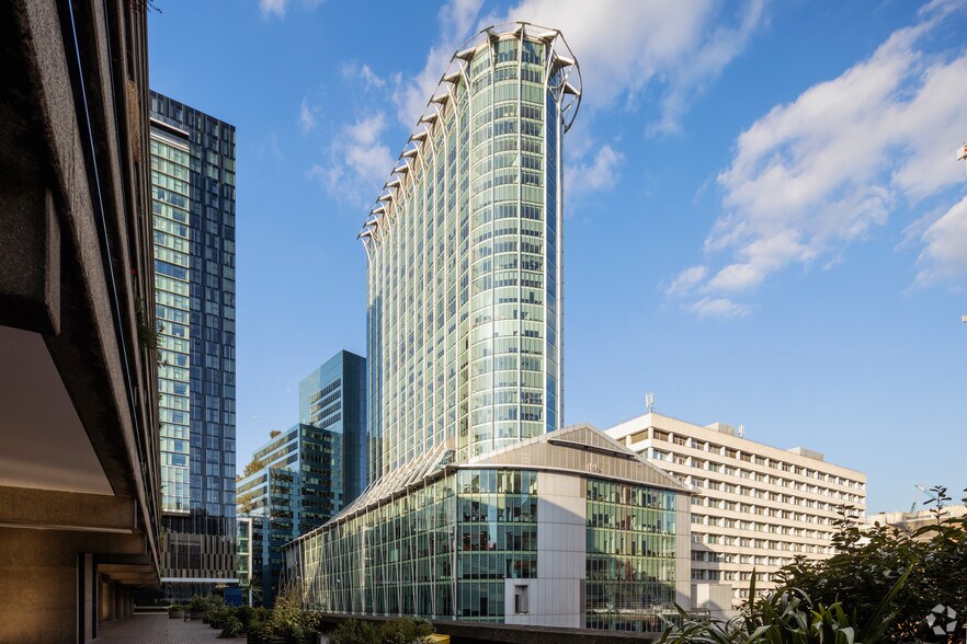 More Photos Of 1 Ropemaker St, London Office For Lease