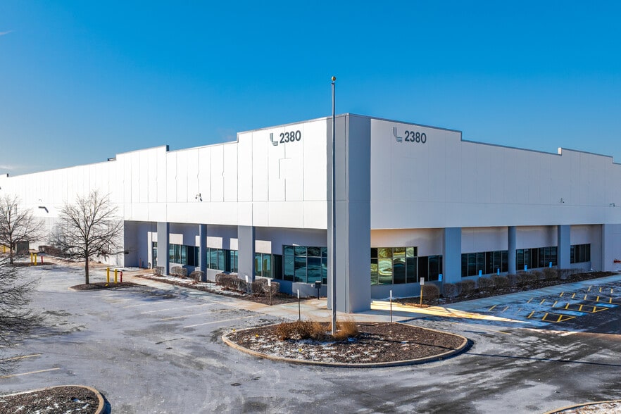 Primary Photo Of 2380 Sullivan Rd, Aurora Manufacturing For Lease